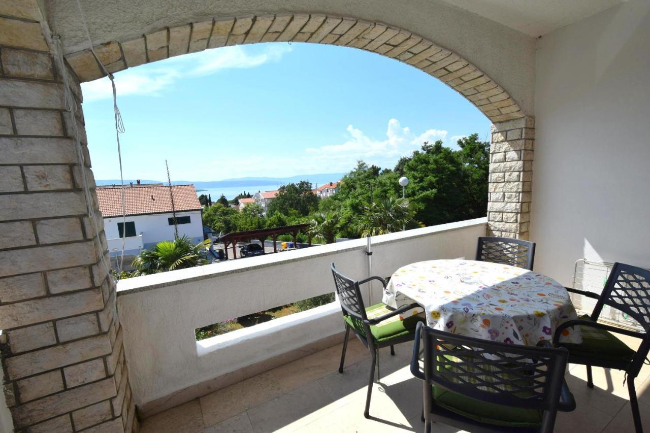 Apartment Mila Малинска Екстериор снимка